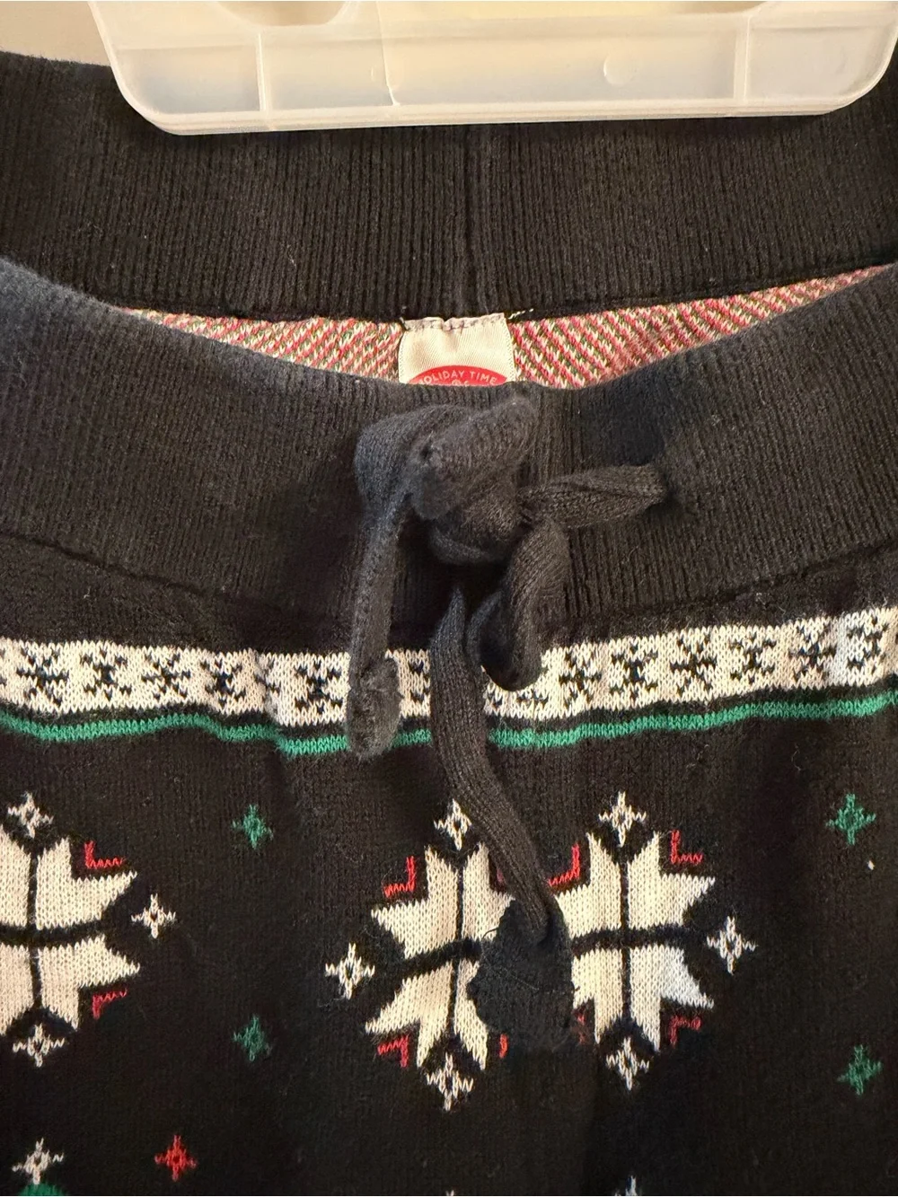 Holiday Time Black Red & Green Moose Knit Jogger Pants